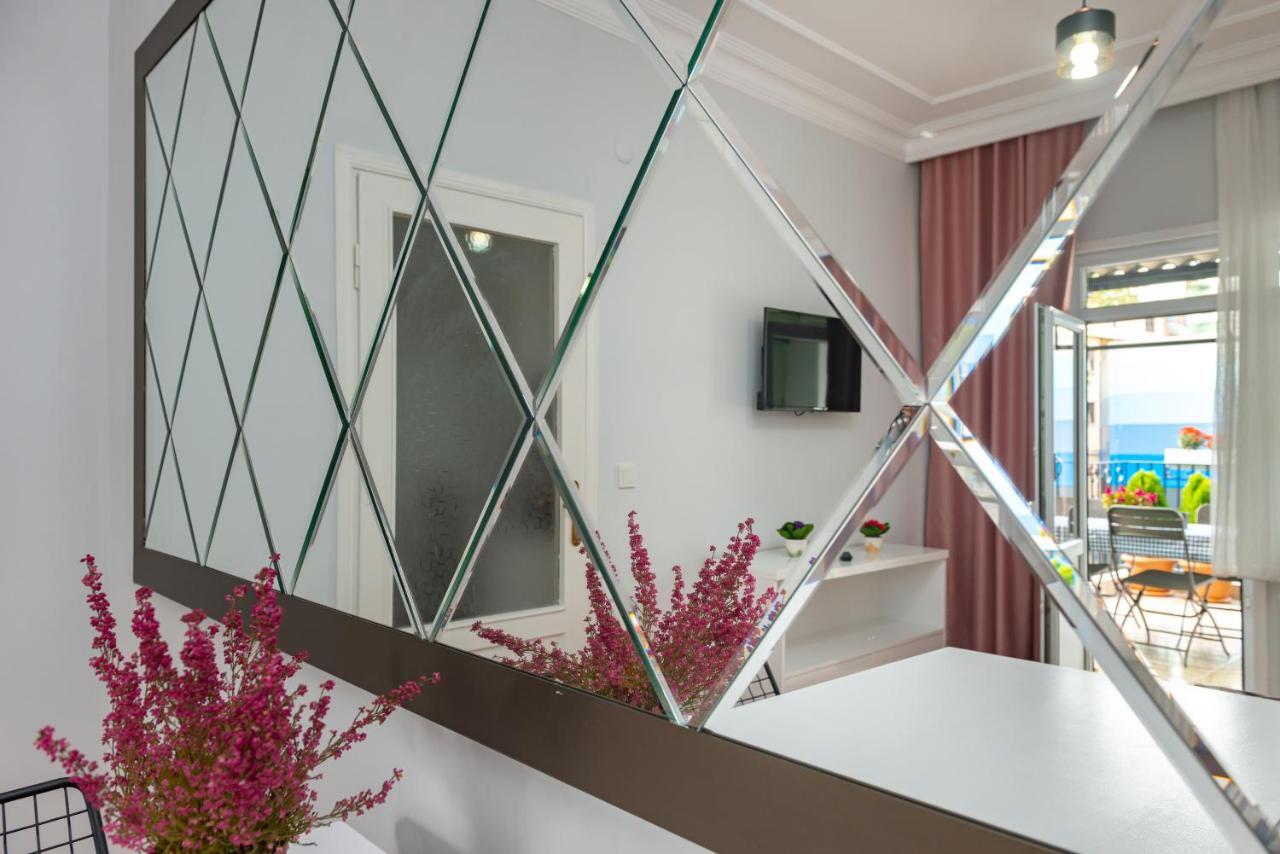 Dualis Hotel Istanbul Exterior photo